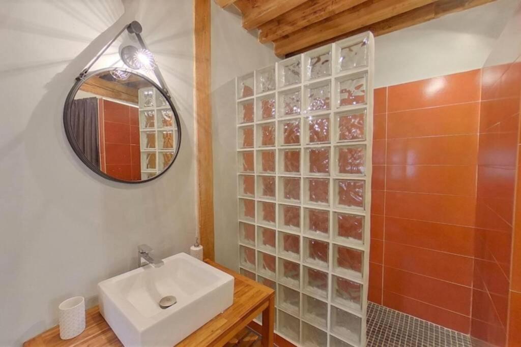 Maison De Charme Dans Le Centre Historique , Wifi Clim 6 Pers Calme Et Confort Διαμέρισμα Αρλ Εξωτερικό φωτογραφία