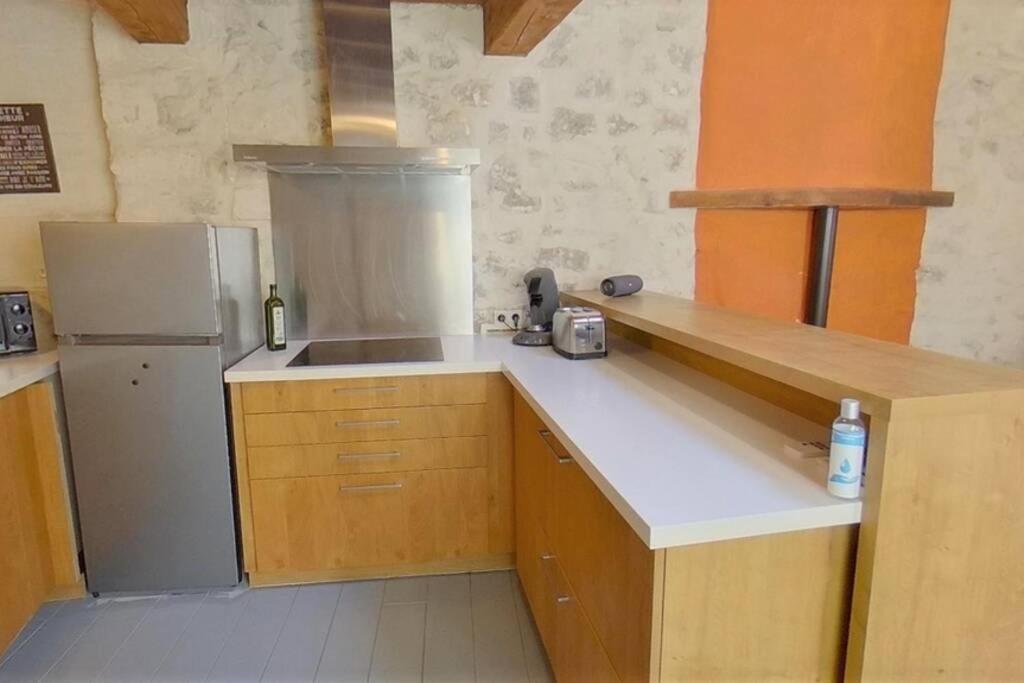 Maison De Charme Dans Le Centre Historique , Wifi Clim 6 Pers Calme Et Confort Διαμέρισμα Αρλ Εξωτερικό φωτογραφία